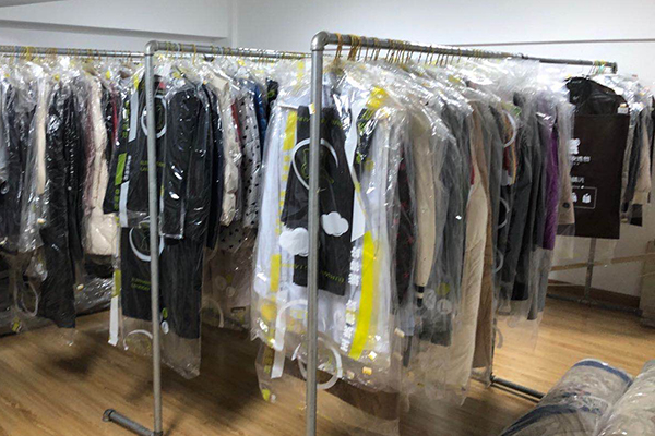 開(kāi)一家干洗加盟店需要具備什么條件